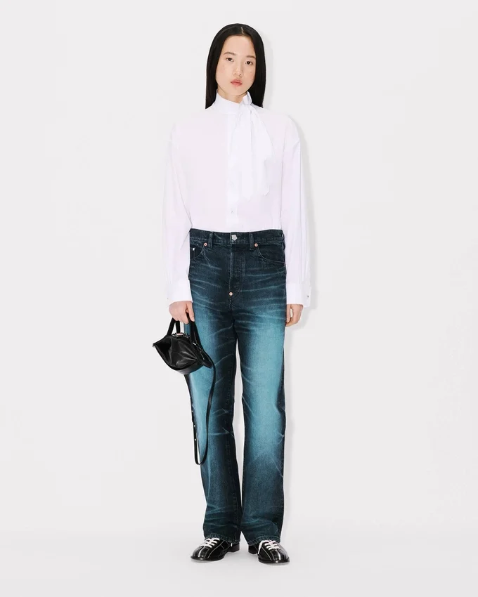 Kenzo Kumo’ Mini Crossbody Bag in Leather Kenzo Kumo’ Mini Crossbody Bag in Leather