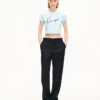 Kenzo Signature’ Embroidered Cropped T-Shirt in Cotton Kenzo Signature’ Embroidered Cropped T-Shirt in Cotton
