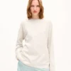Kenzo Signature’ Embroidered Long Sleeves T-Shirt in Cotton Kenzo Signature’ Embroidered Long Sleeves T-Shirt in Cotton