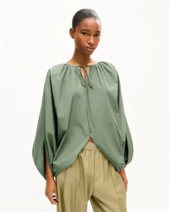 Oversized Pleated Blouse in Cotton Poplin