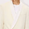 Shawl Lapel Double Breasted Jacket in Virgin Wool Shawl Lapel Double Breasted Jacket in Virgin Wool