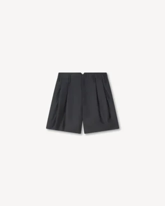 Tailored Short in Virgin Wool and Silk Tailored Short in Virgin Wool and Silk